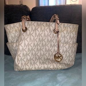 Michael Kors Tote